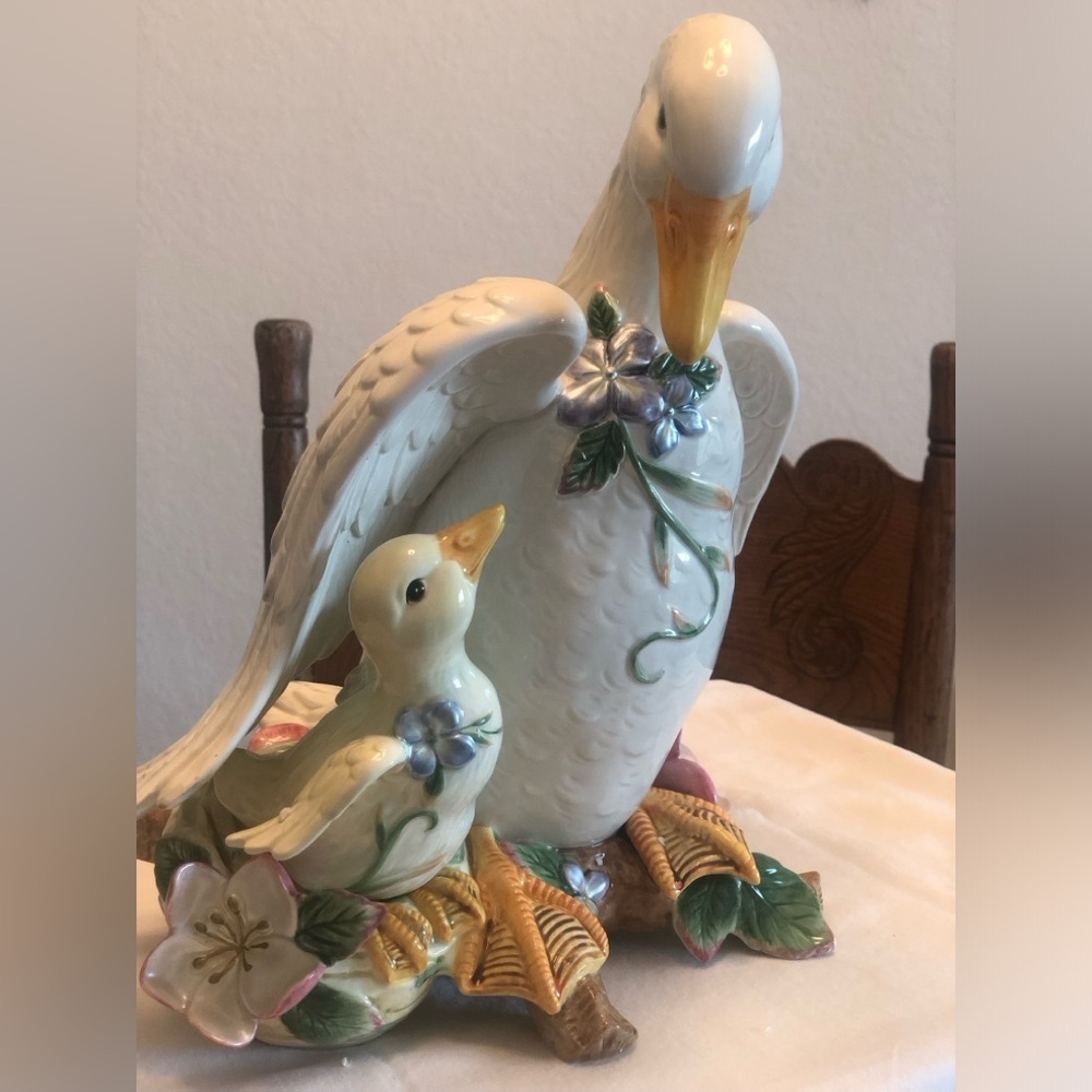 Fitz and Floyd White Goose Figurine with Floral Details - Picture 2 of 6